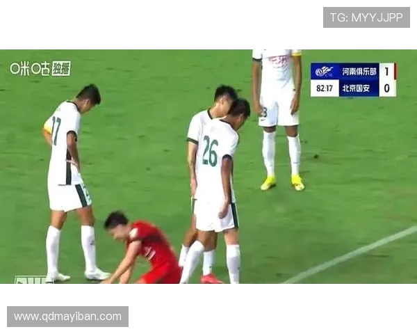 上海申花鏖战劲敌全场激烈攻防展现中超豪门巅峰对决