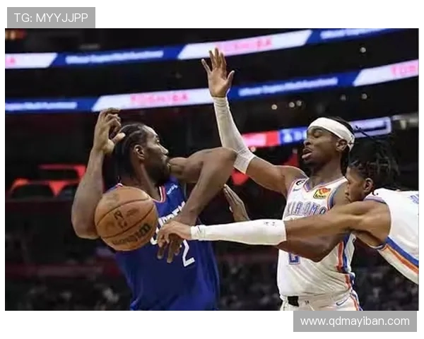 保罗乔治与威金斯的巅峰对决谁能在NBA赛场上更胜一筹