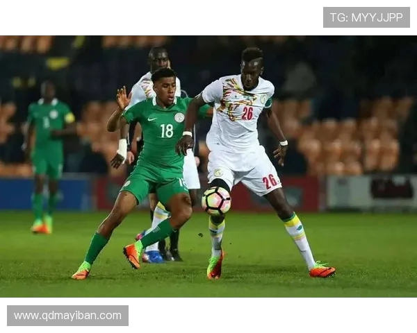 塞内加尔与阿尔及利亚对决分析:两队实力对比与战术探讨